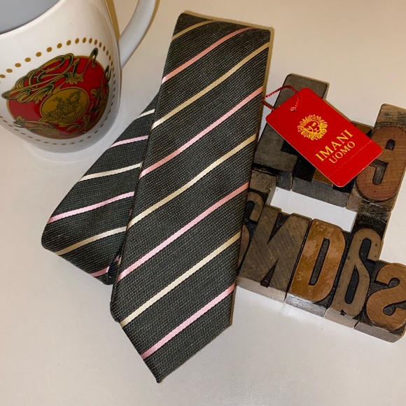 🆕IMANI UOMO Charcoal Grey with Pink & Cream Diagonal Stripes - Picture 3 of 10